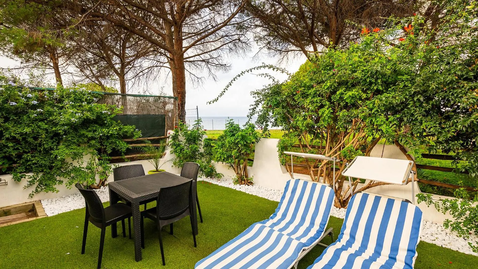 Sardinian Seaside Bliss Apartment Capitana