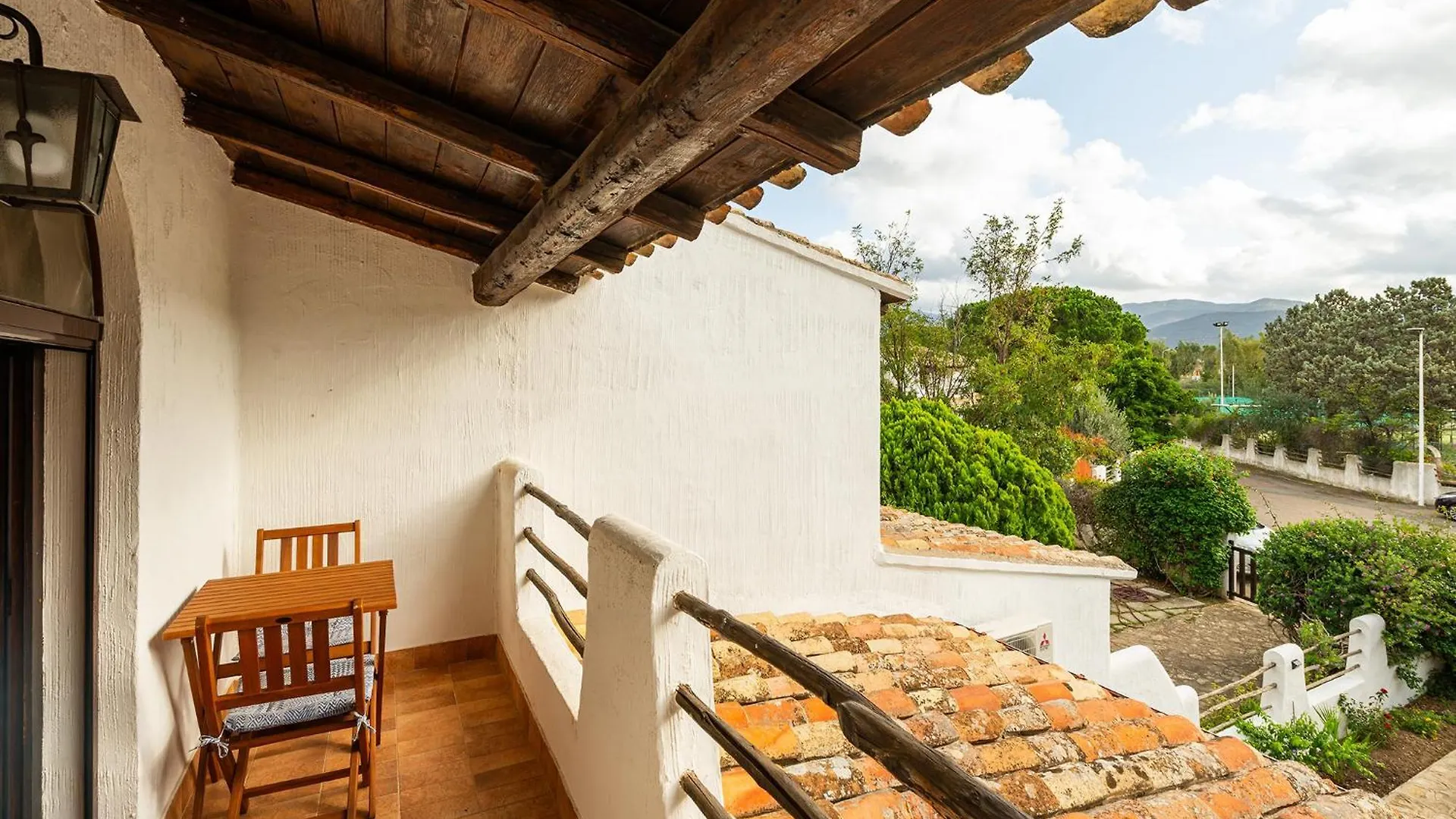 Sardinian Seaside Bliss Apartment Capitana