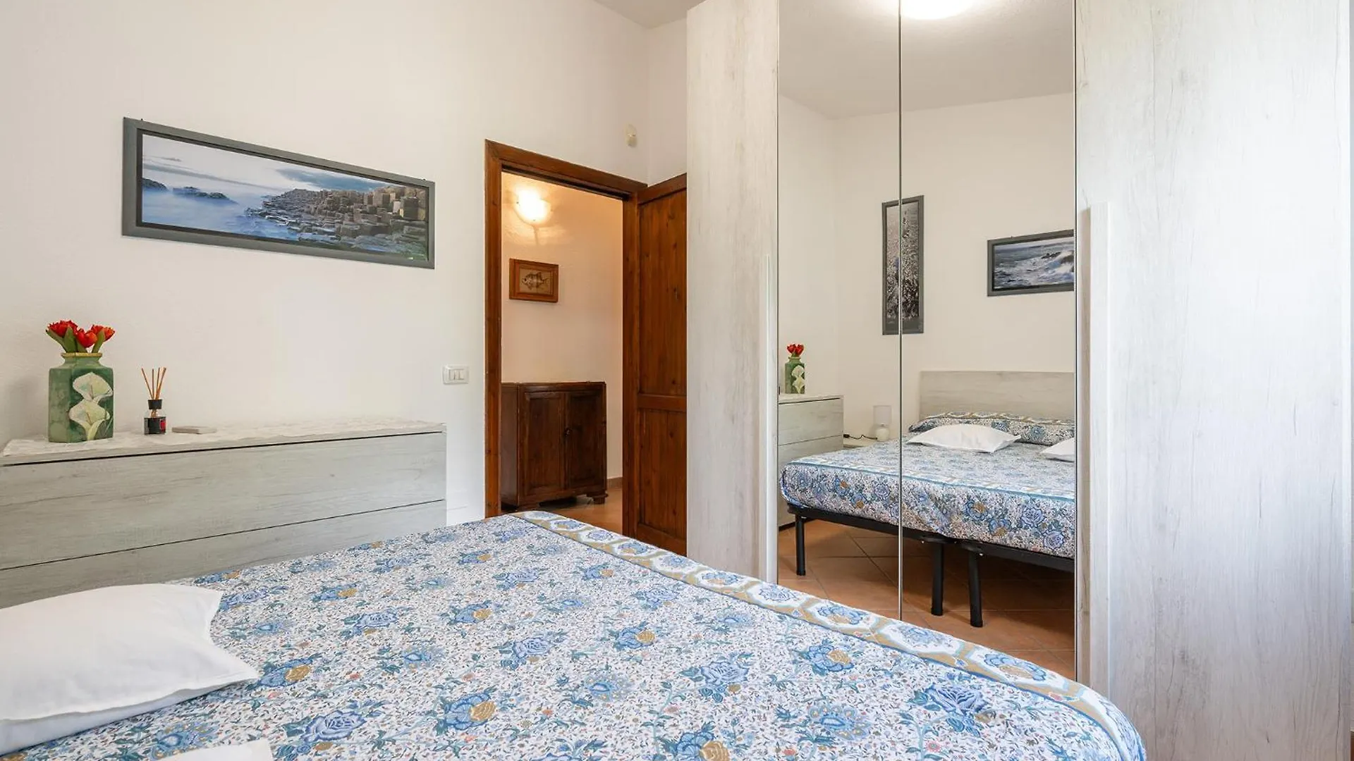 Sardinian Seaside Bliss Apartment Capitana 0*,