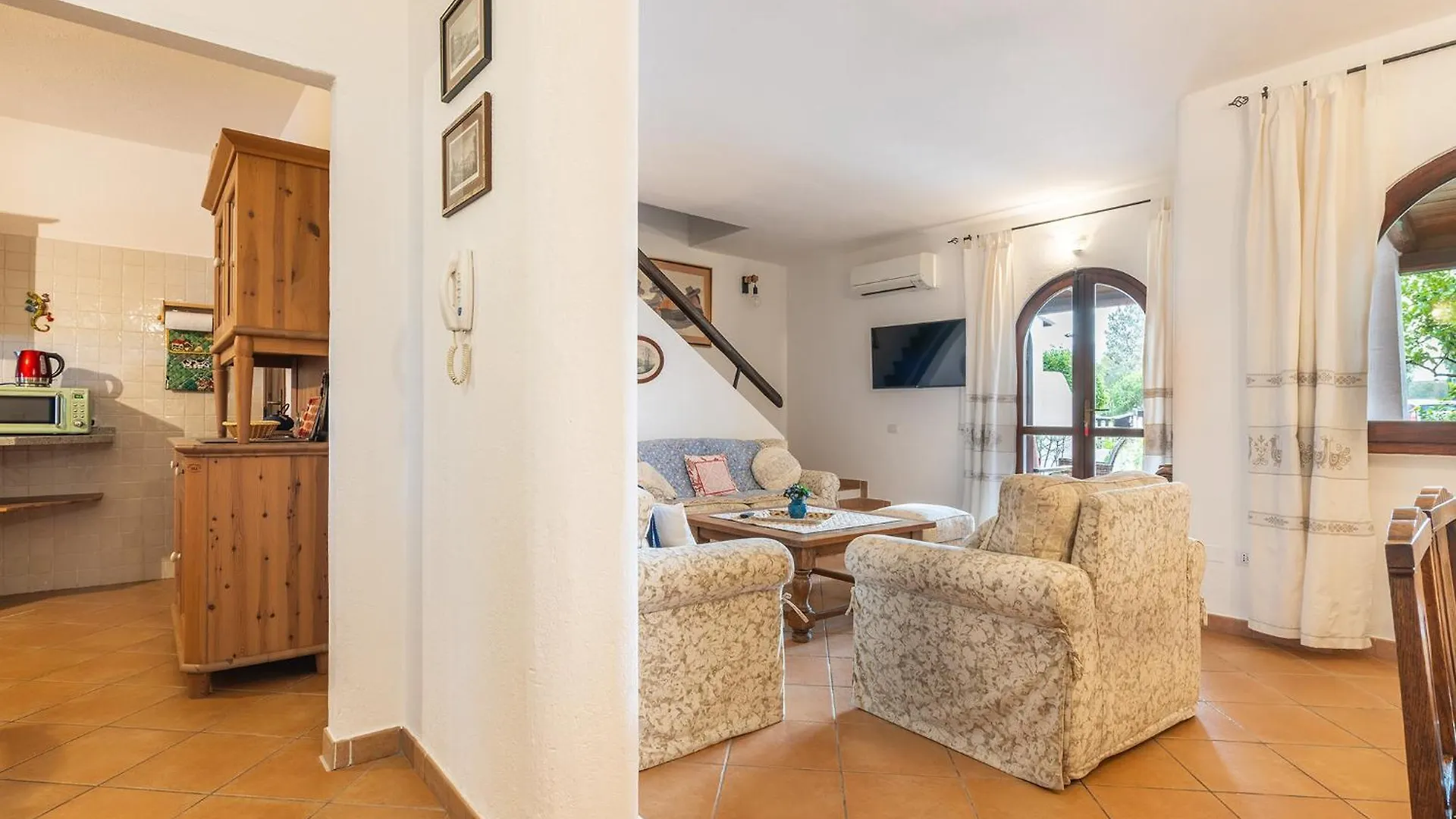 Sardinian Seaside Bliss Apartment Capitana Italy