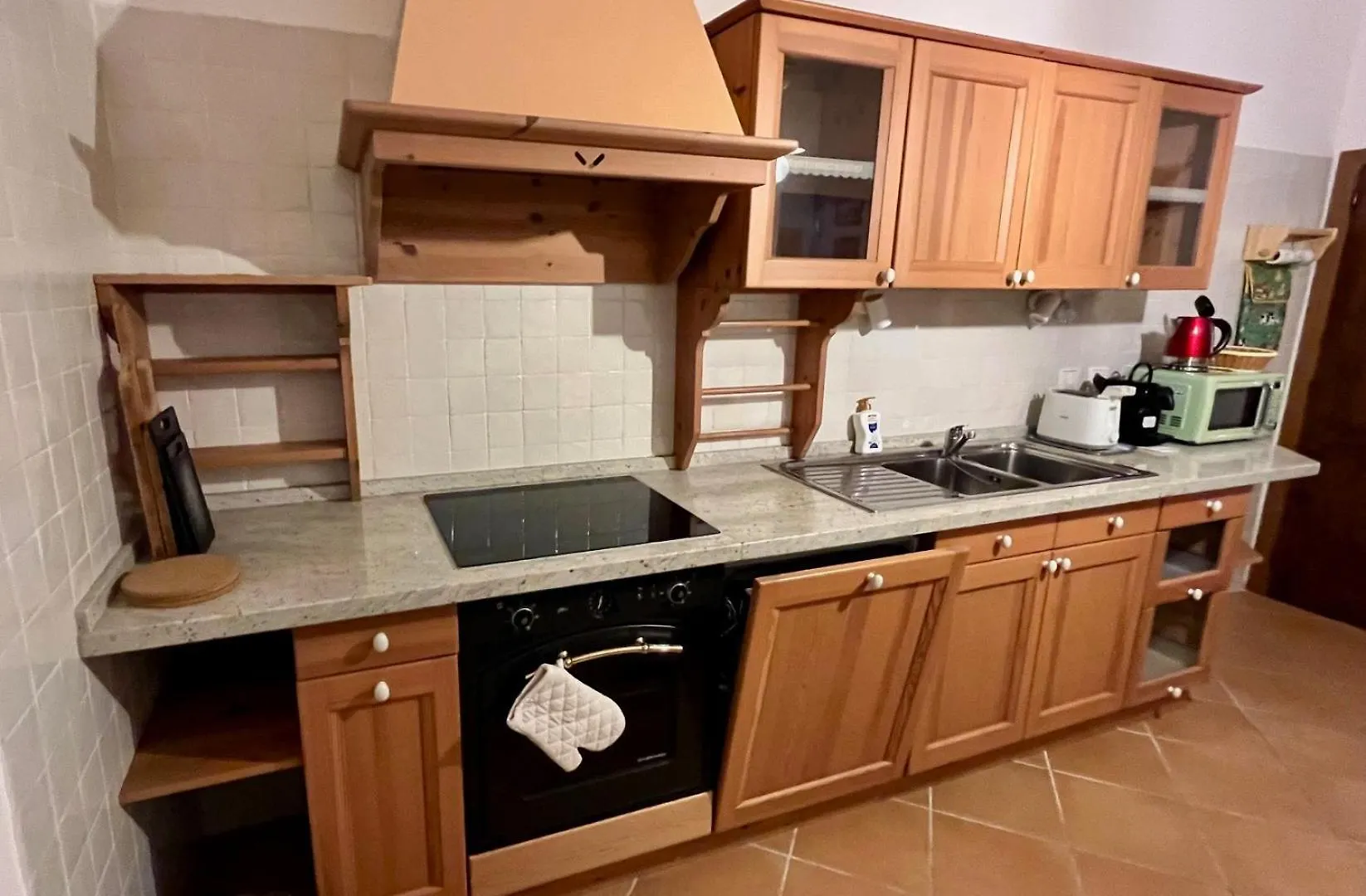 Sardinian Seaside Bliss Apartment Capitana